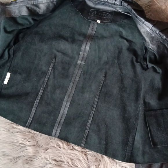 Leather Jacket/ blazer - Picture 7 of 8